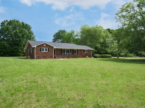 1853 Mount Bethel Rd, Ware Shoals, SC 29692