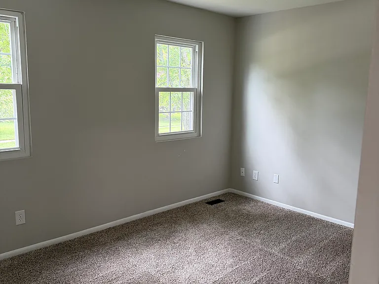 1293 Deblin Dr — Photo 11