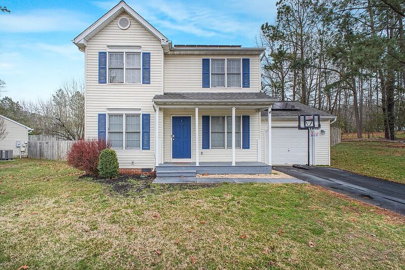 1st image of 4410 Caven Ct N