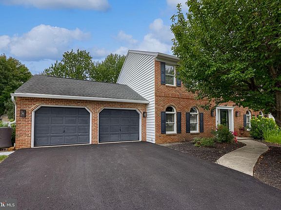 4th image of 110 Park Place Dr