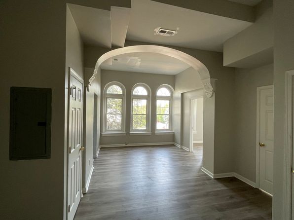 320-322 E High St #B3