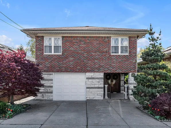 328 149th Pl, Whitestone, NY 11357