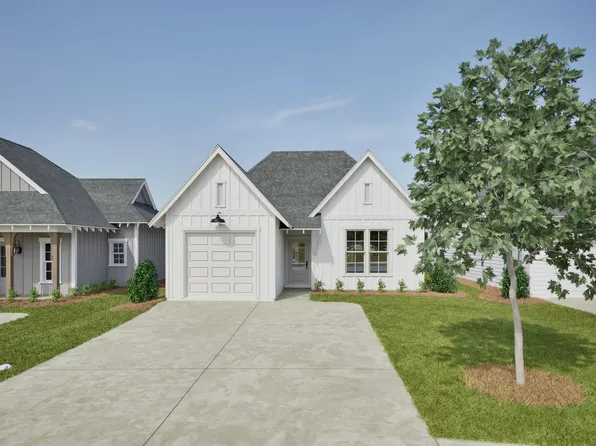 116 Honeysuckle Ln, Opelika, AL 36804