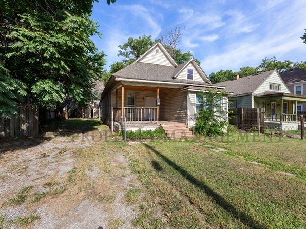 1329 N Wellington Pl