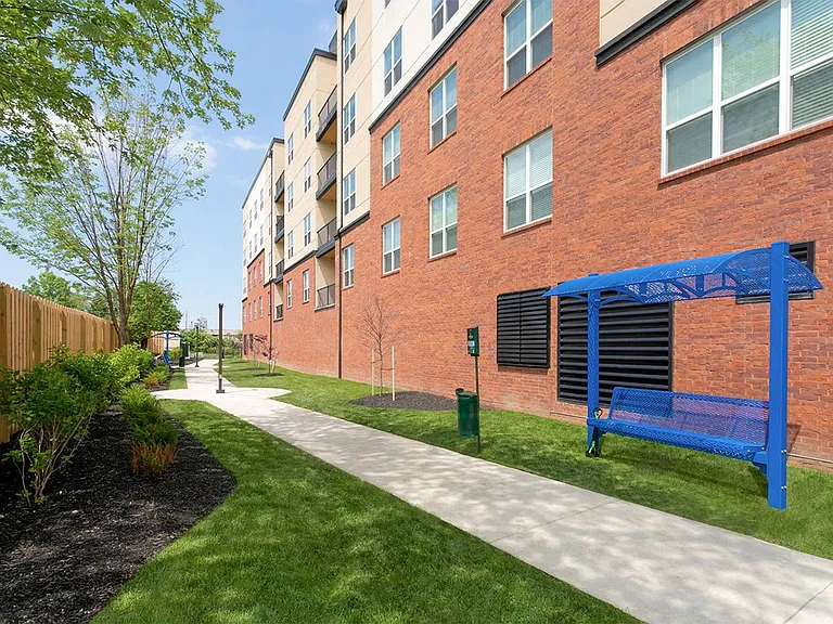 Aster Apartments — Photo 7