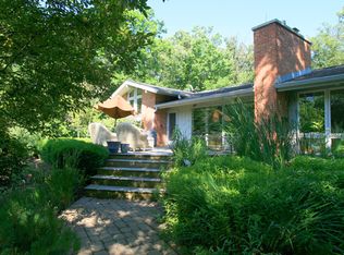 465 Lakepoint Dr, Barrington, IL