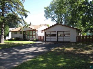 509 Lindberg Dr, Carlton, MN 55718