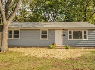 10831 Spring Ave, Saint Ann, MO 63074