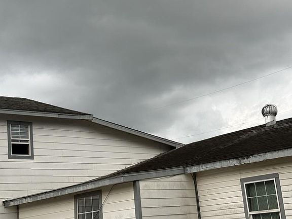 4th image of 903 16th St