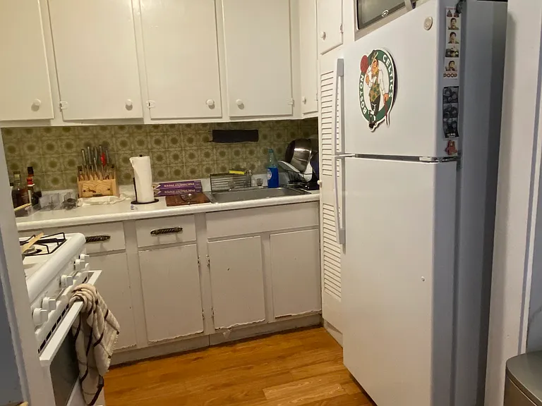 435 Hanover St #4 — Photo 6