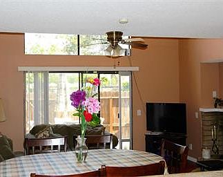 3rd image of 851 S Mountain Ave