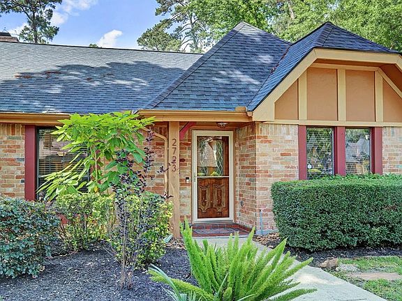 2nd image of 2723 Silver Falls Dr