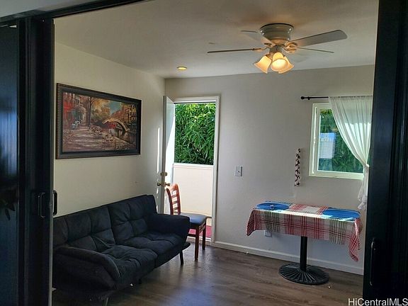 4th image of 3214 Esther St