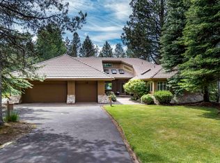 57635 Tan Oak Ln #13, Bend, OR 97707