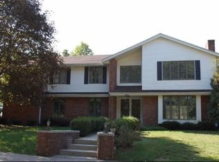 20095 W Hickory Trl, New Berlin, WI 53146