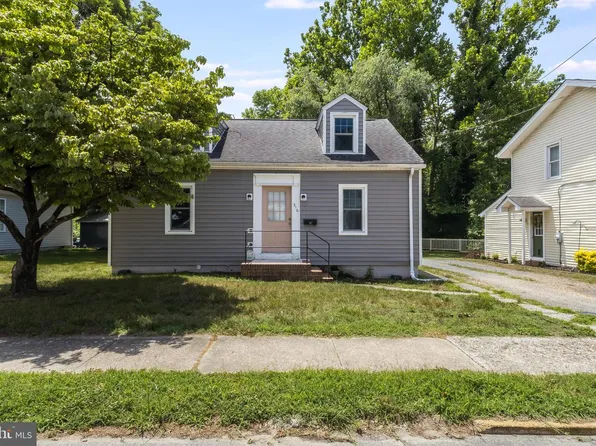 316 E 6th St, Laurel, DE 19956