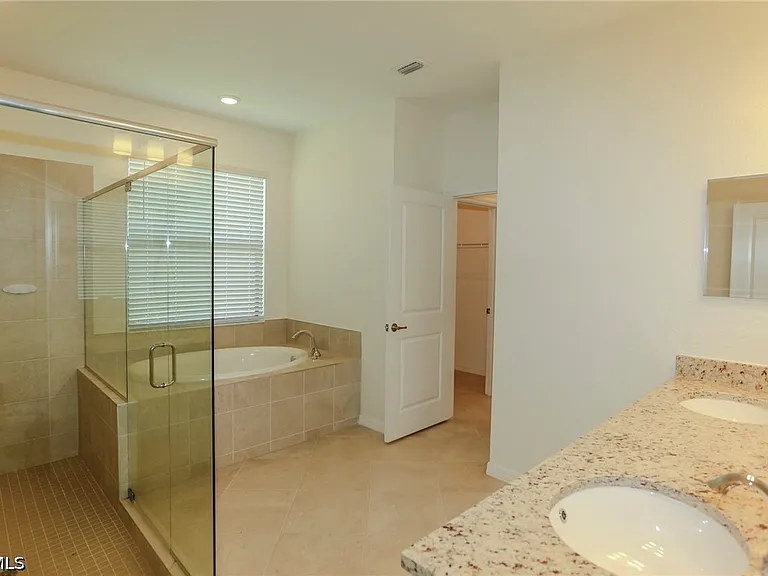 14771 Daroco Ln — Photo 12