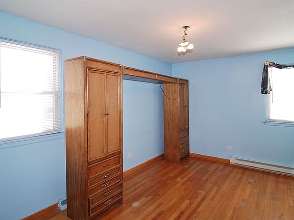 5th image of 9441 Schiller Blvd
