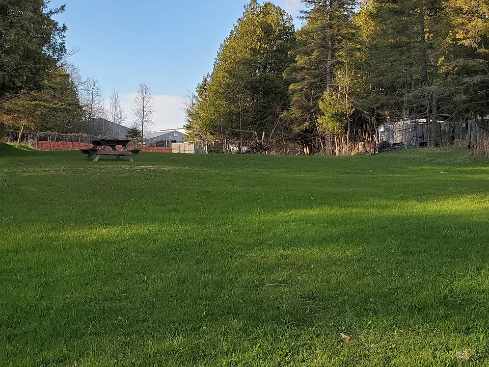 1st image of 2960 W Hillcrest Ln