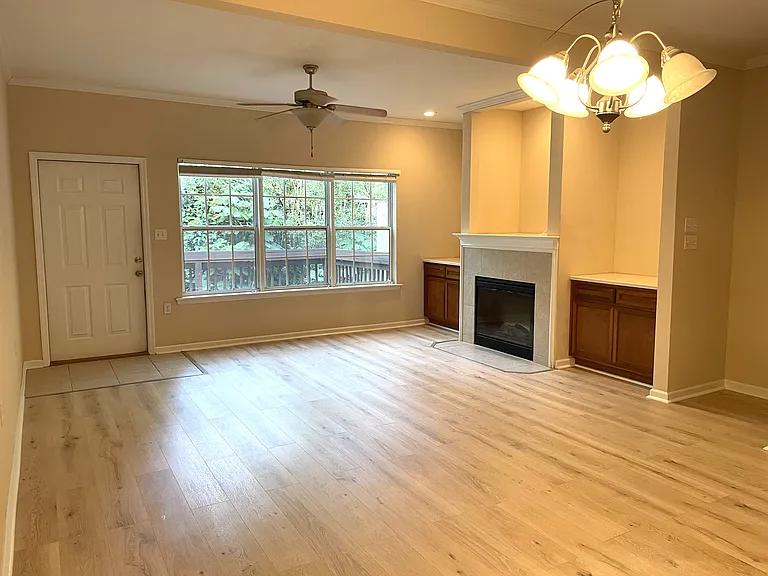 1320 Hendrix Rd #103 — Photo 4
