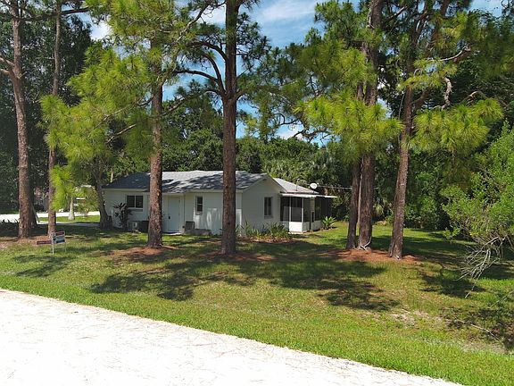 3rd image of 6195 7th St