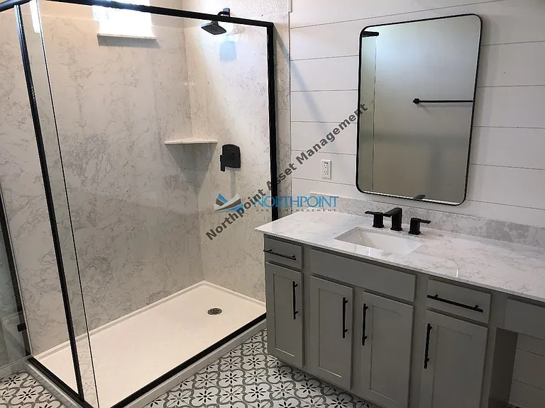 5013 Wuthering Ave — Photo 24
