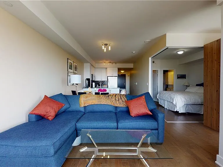 1035 Bank St #1501 — Photo 13