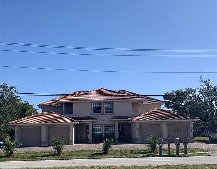 231 S Cultural Park Blvd #B — Photo 1
