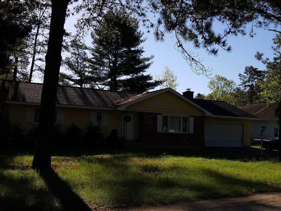 1st image of 26 Centennial Dr