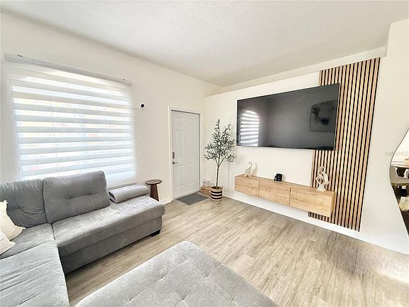 4th image of 22102 INDIAN CREEK DRIVE #1
