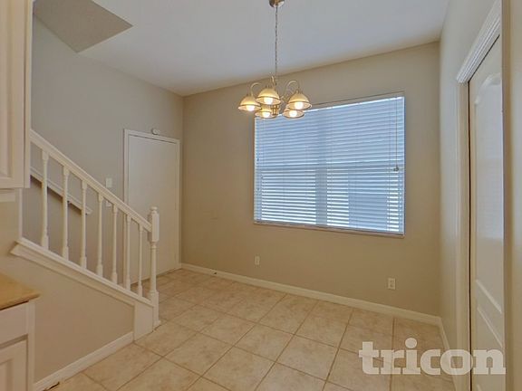 5th image of 1142 Barclay Wood Dr