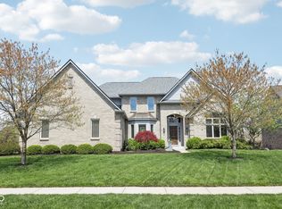 476 Sapphire Dr, Carmel, IN 46032