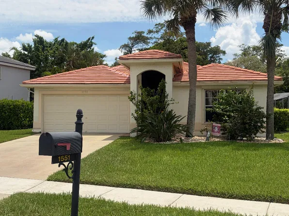1551 S CLUB Drive, Wellington, FL 33414