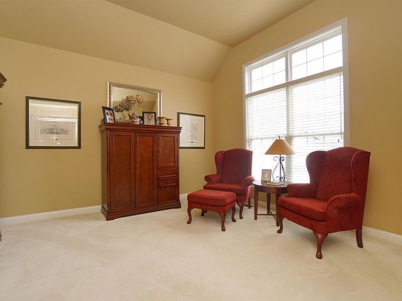 2nd image of 640 Polo Woods Dr