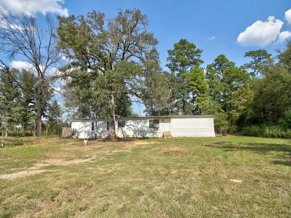 2700 Us Highway 69 S #S, Wells, TX 75976