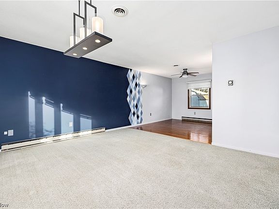 5th image of 849 Sunset Ave