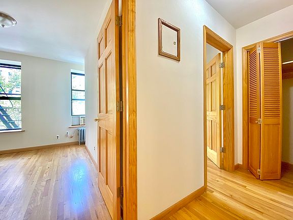 5th image of 146 E 98th St #19B