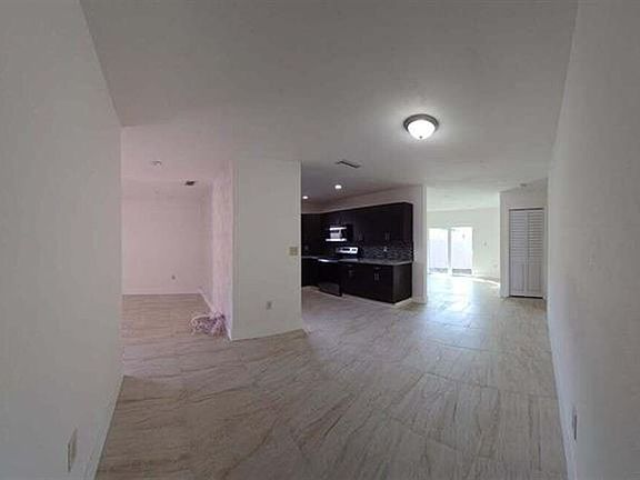 5th image of 2728 SW 5th St #Townhouse 2728