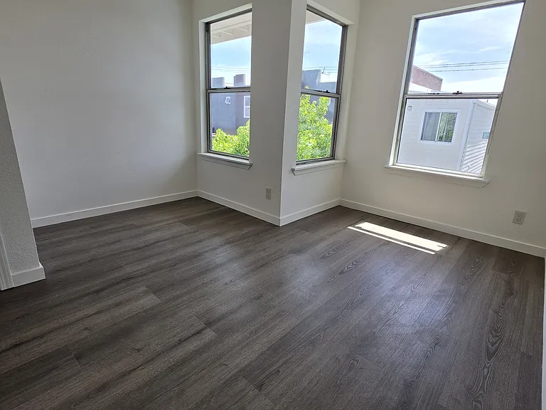 2323 Market St #A — Photo 17