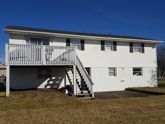 3rd image of 727 Beechwood Dr