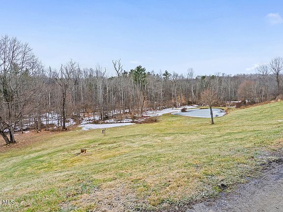 4th image of 341 Schoonmaker Road