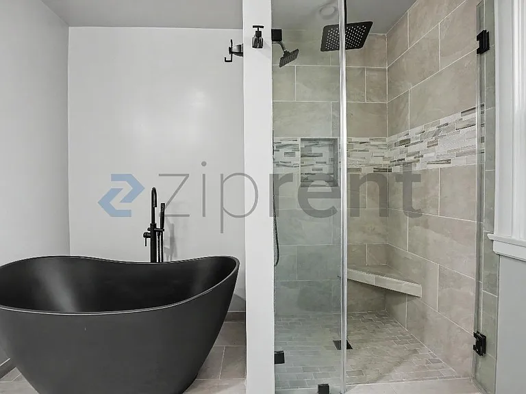 4390 Cerritos Ave — Photo 25