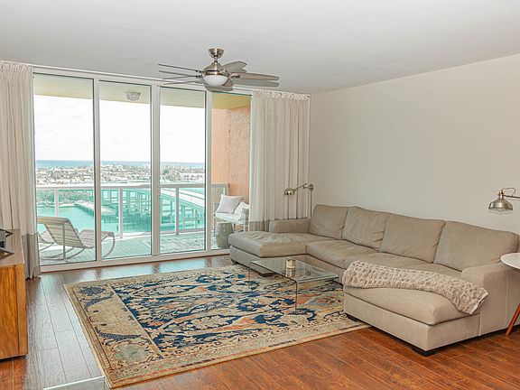 2nd image of 2640 Lake Shore Drive #1514