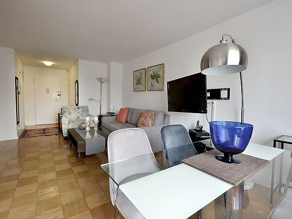 2nd image of 372 Central Park W APT 19T