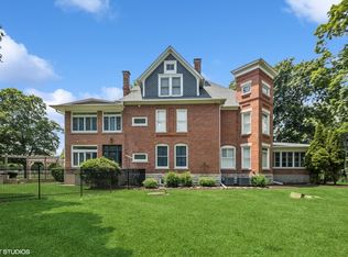 31W141 Army Trail Rd, Wayne, IL 60184