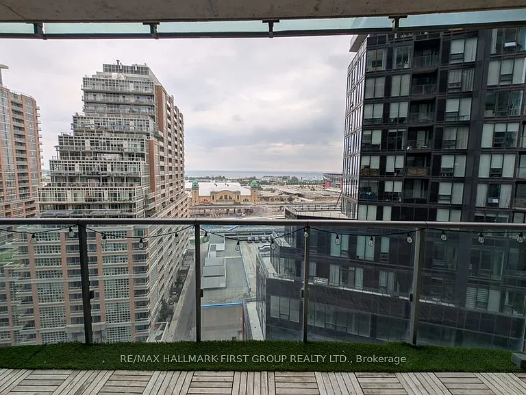 150 E Liberty St #1309 — Photo 26