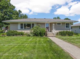 310 E 2nd Ave, Lisbon, IA 52253