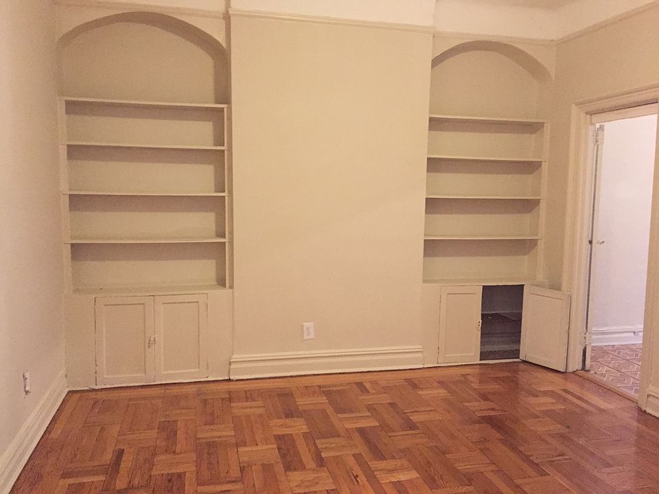 1st image of 745 Saint Nicholas Ave APT 1R