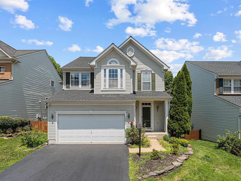 1st image of 14800 Links Pond Cir