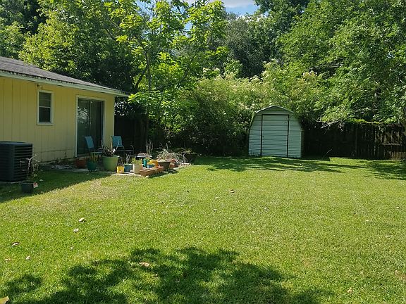 5th image of 6407 NW 27th St